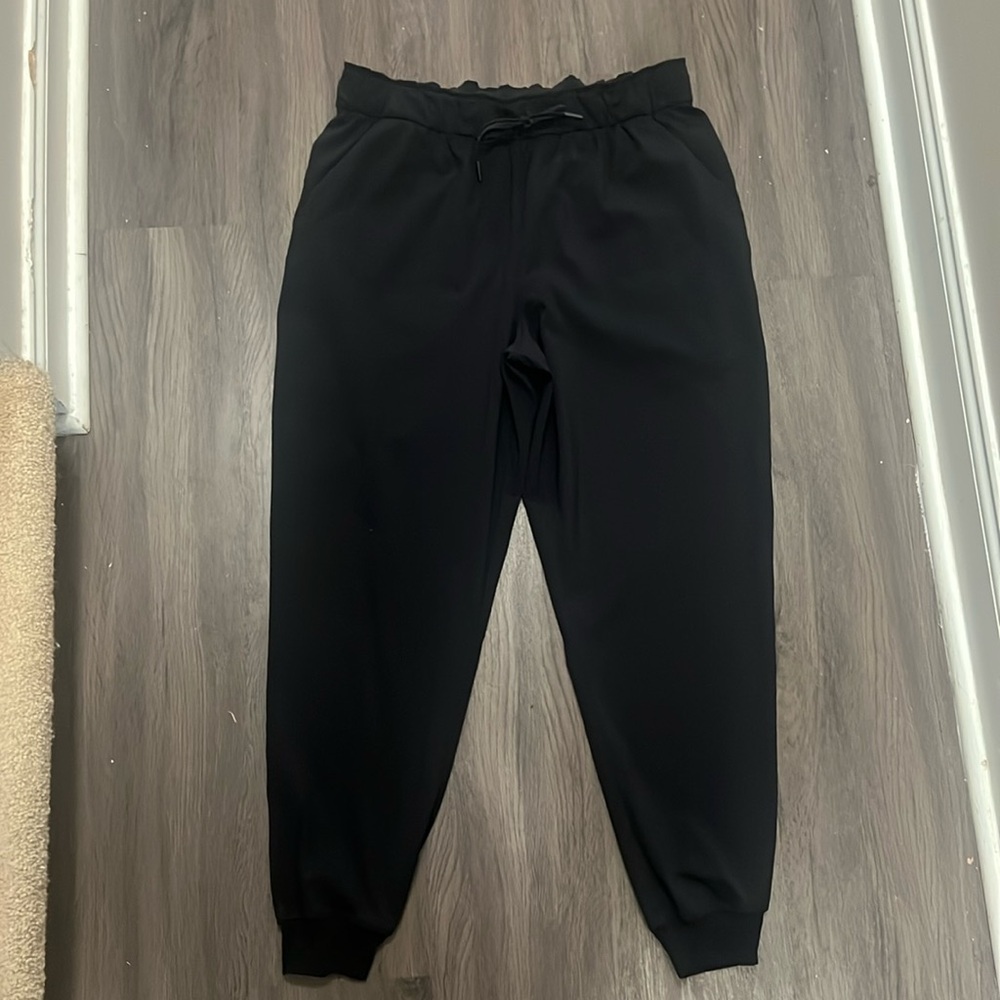 Lululemon Black Joggers Sz 12